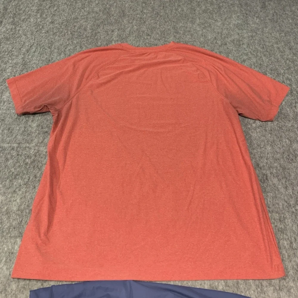 Lot of 2 - RHONE Men's Reign Short Sleeve Shirts Athleisure Comfort Red Blue XL - Picture 4 of 16